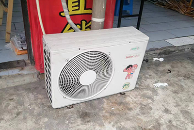 新乡空调突然不制冷只吹自然风怎么办？